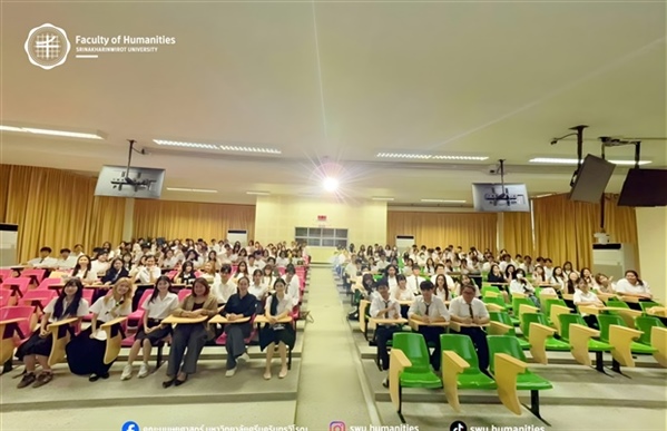 LCI Program Prepares First-Year Students for Major and Language Track Selection