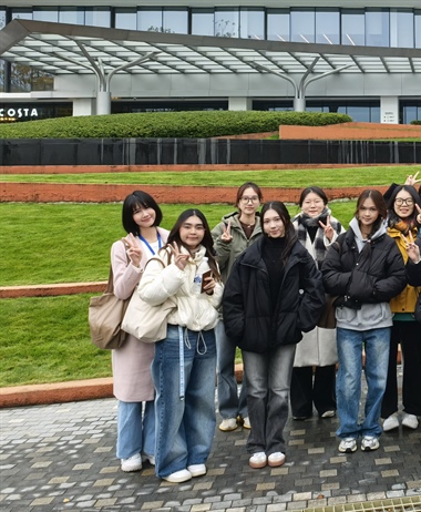 LCI Students Join Sino-Thai Hegui Winter Camp at ZISU
